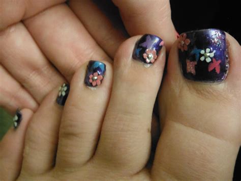 lena loves nails nail art on toes butterflies and flowers