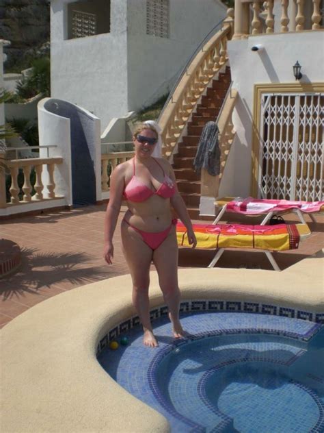 milf barby from united kingdom barby gets hot by the pool
