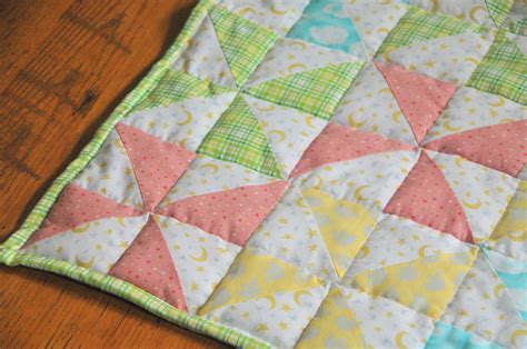 striped pinwheel baby quilt   pattern kiku corner
