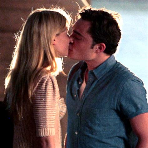 spoiler chat gossip girl goes to paris—who s chuck kissing now and