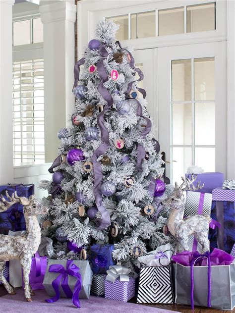 modern holiday color scheme holiday decorating  entertaining ideas