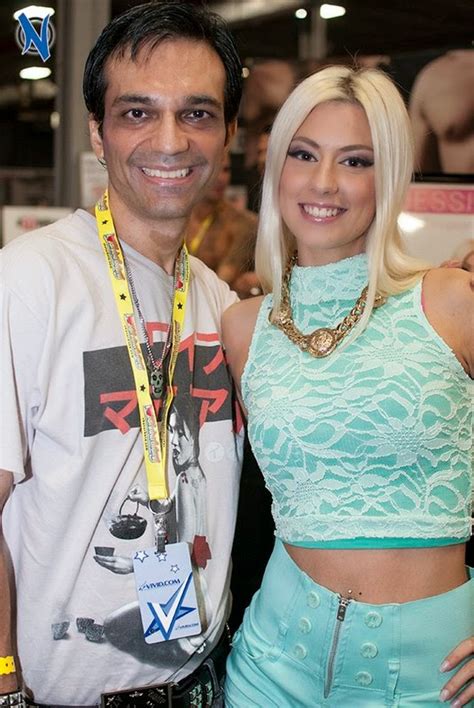 an interview with the sexy jessie volt at exxxotica nj 2013 ~ words from the master