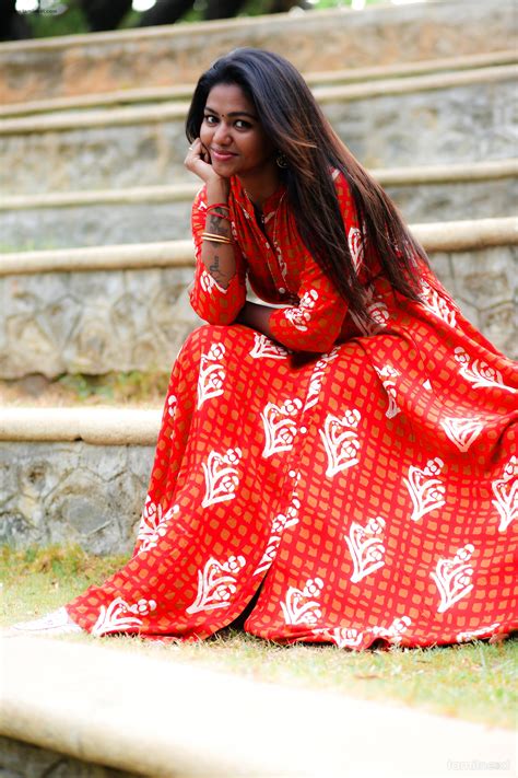 actress shalu shamu new photoshoot hd images tamilnext