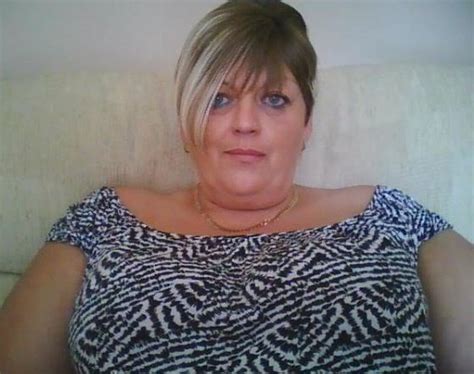 Sue49xx 55 From Derby Is A Local Granny Looking For Casual Sex
