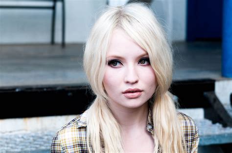 Blonde Emilybrowning