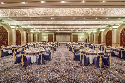 crowne plaza dubai deira arabia weddings