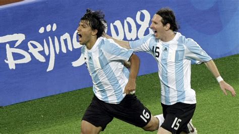 Messi Di María Y Kun Agüero Destinados A La Grandeza Desde Su Título