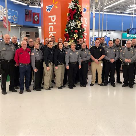 this year s shop with a cop was a great success 12 09