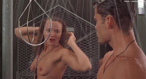 dina meyer topless starship troopers shower photo 16 nude