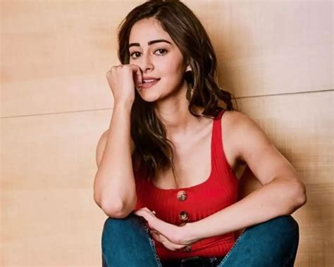 ananya panday is banned from house work because she is not very good