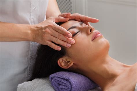 indian head massage centre for health and wellbeing
