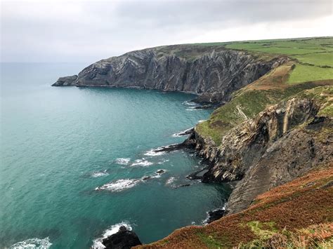 walk  pembrokeshire coast path  depth travel guide