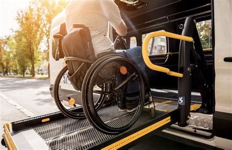 wheelchair van rentals  day   rates
