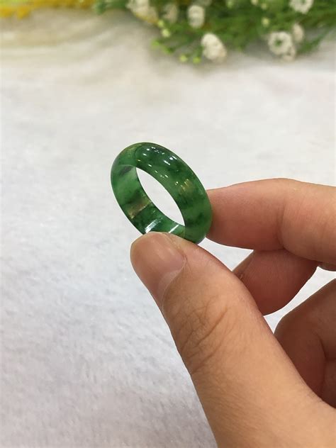vivid green jade ring green jade ring classicjade