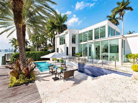 ultra luxury homes  sale  miami beach     million