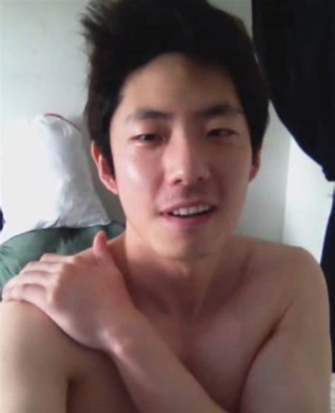 korean hottie s webcam show queerclick