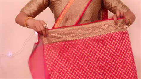 wear saree   skirt stylish  sari drape specially