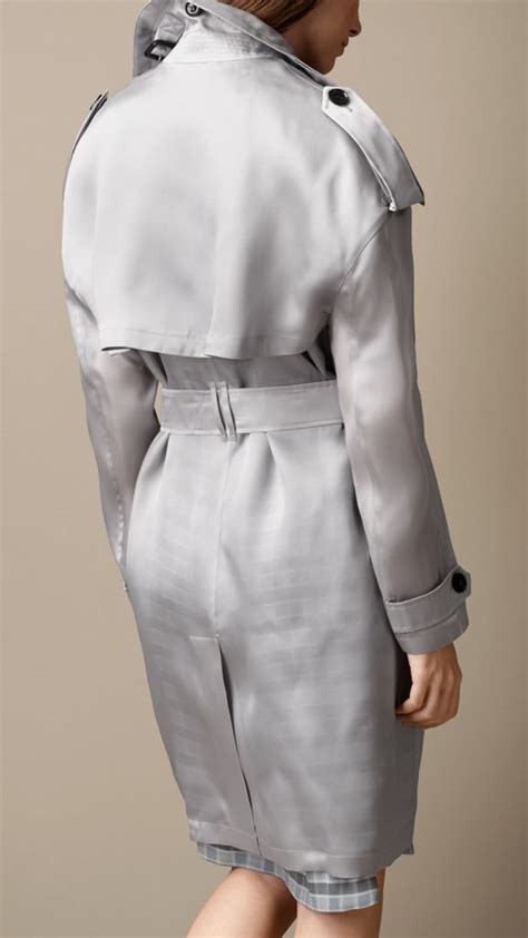 long oversize detail silk trench coat in light grey women burberry