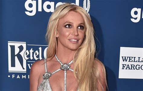 Britney Spears Reveals Shes Working On New Music In Instagram Post