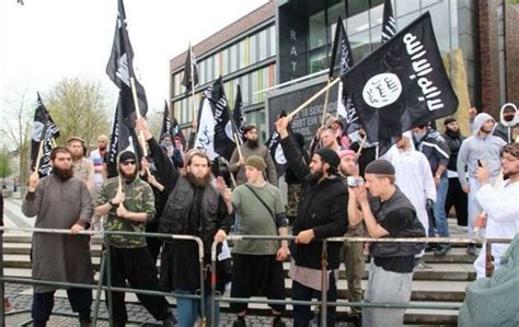 isis says it has smuggled 1000s of jihadis into europe