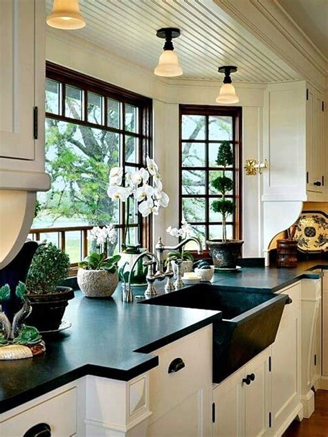 black  white  sensational kitchens  inspire country kitchen designs rustic country