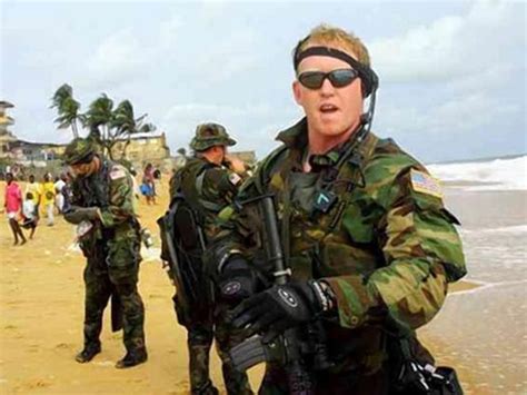 Rob O Neill Us Navy Seal Who Shot Osama Bin Laden Outed