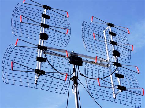 antennas direct dbe review  large roof mount tv antenna  great  finding weak signals