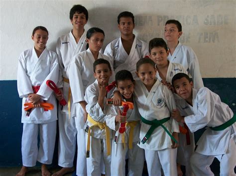 Escola Dojo Kun De Karatê Maio 2011