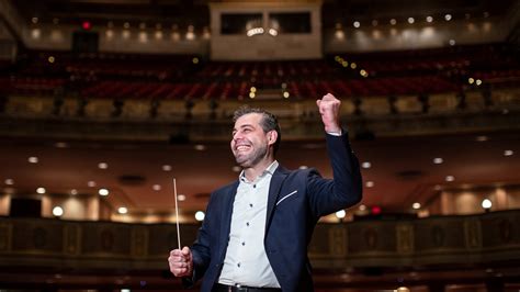 detroit symphony orchestra hires jader bignamini   director