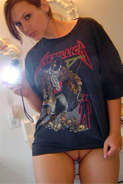 metallica shirt pussy peak selfie pornguy78