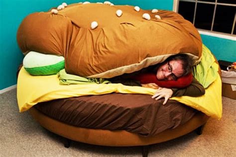 delicious sleep  hamburger bed