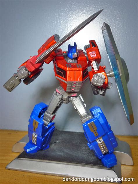 dark lord dungeon fall  cybertron optimus prime cold weapons sword  shield