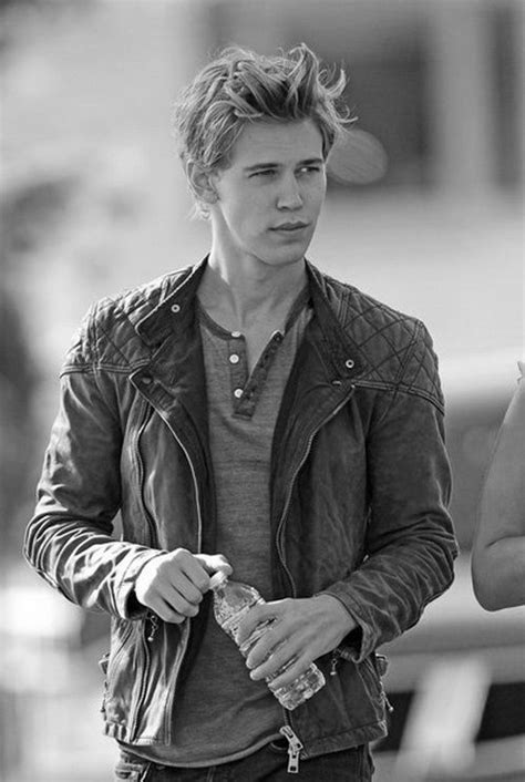 austin butler plays sebastian kydd austin butler the