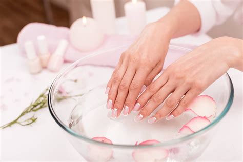 spa manicure    benefits