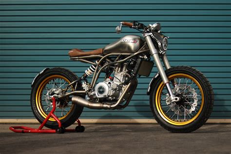 review  ccm spitfire flat tracker  pictures