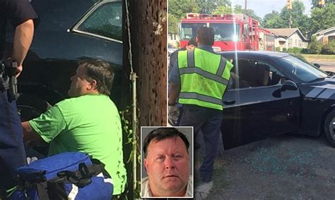 shocking moment girl six is rescued from hot car after her intoxicated father passed out at