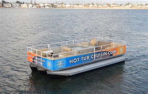 Hot Tub Cruisin Boat Rental