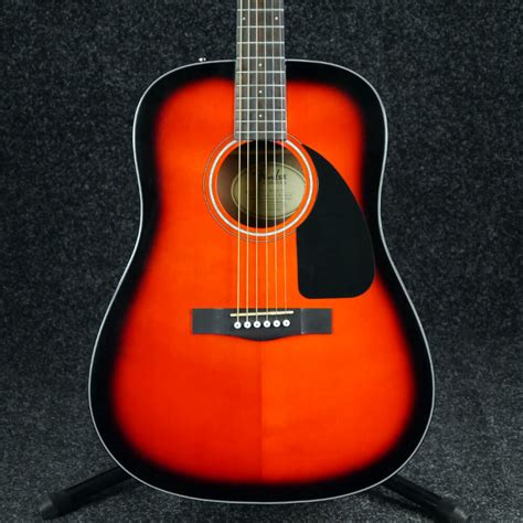 Fender Cd 60 Acoustic Guitar Sunburst 2nd Hand Rich
