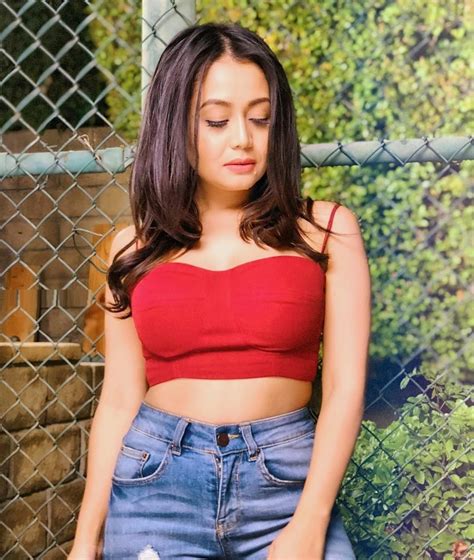 Neha Kakkar Sexy Hot Images And Wallpaper Free Download