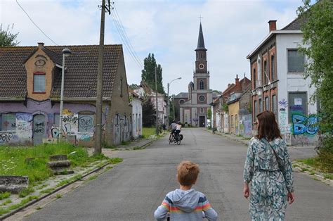 spookstad doel bezoeken verlaten dorp bij antwerpen belgie