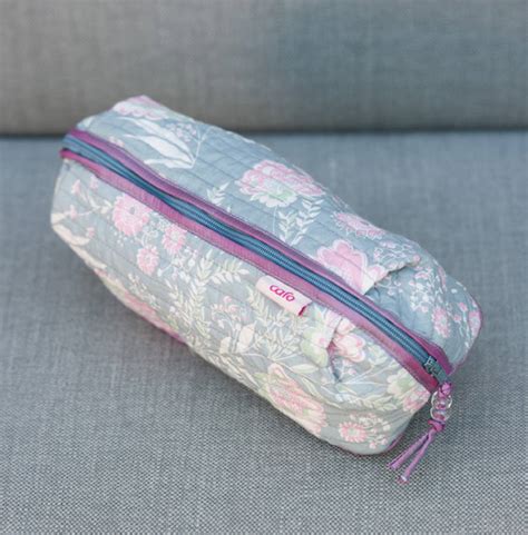 bella make up bag in french fleurs grey by caro london