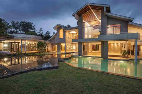 ultra luxurious mansion  nairobi kenya httpafricanluxurymagcomtour