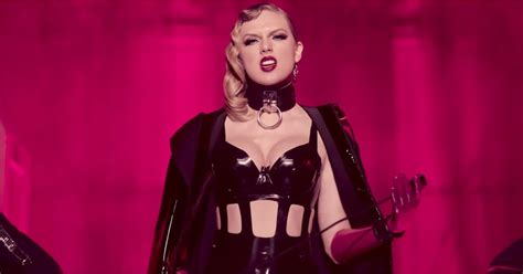 Taylor Swift S Makeup In Look What You Made Me Do Video Popsugar Beauty