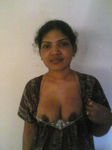 indian aunties stripping nighty to expose her boobs ass pussy photo