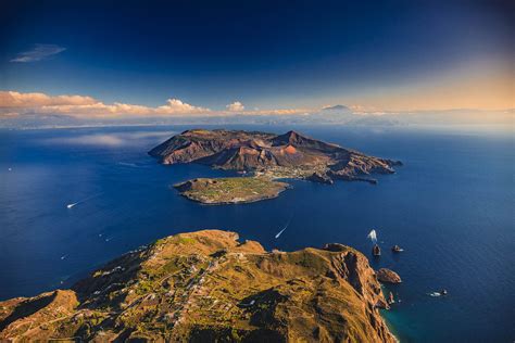 vulcano arcipelago delle isole eolie  sicilia