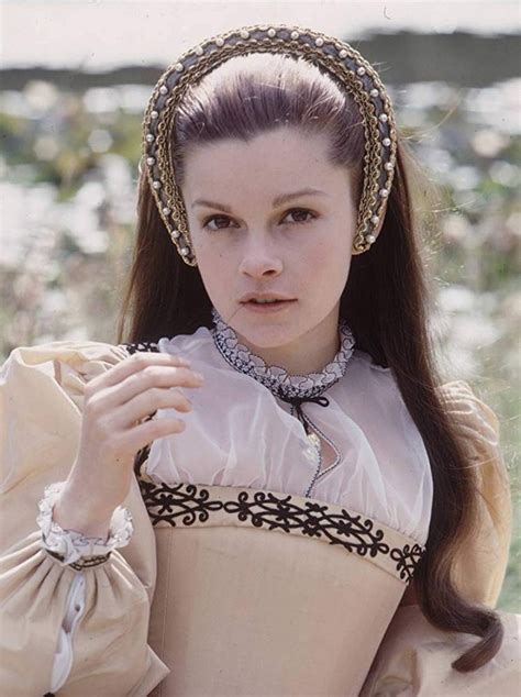 Anne Of The Thousand Days 1969 In 2020 Tudor Costumes Anne Boleyn