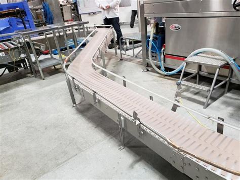 ft long table top belt conveyor  multiple turns tabletop chain conveyors