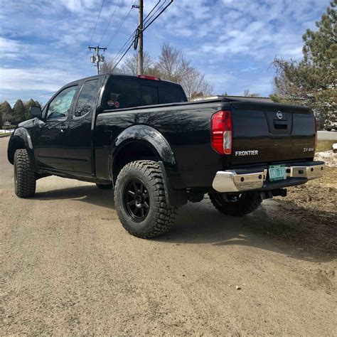 nissan frontier  lift