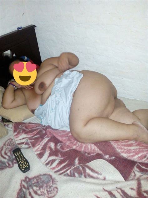 A Sexy Huge Moroccan Wife S Ass Bbw Wife 1 Pics