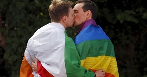 Lirlande Dit Oui Au Mariage Gay à Plus De 62 Lors Dun Référendum